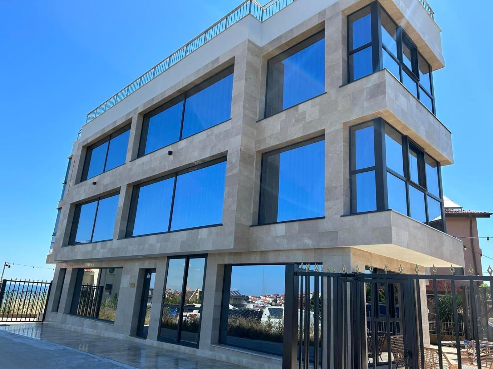 Ivon Apartments Sozopol Exterior photo
