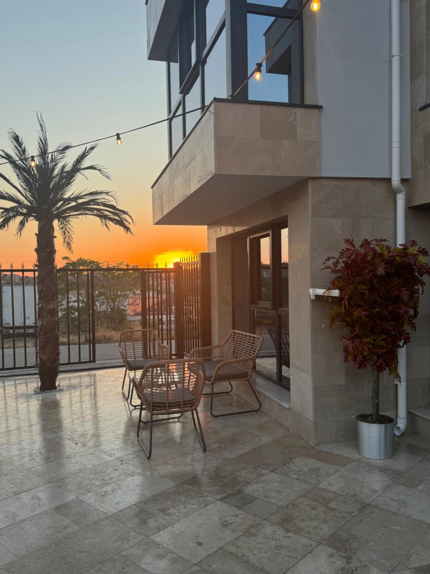 Ivon Apartments Sozopol Exterior photo